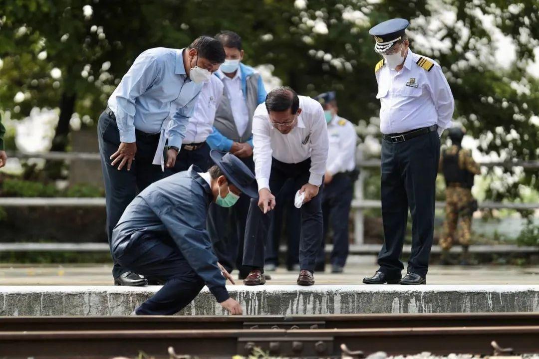 火車站社區(qū)發(fā)展新篇章，居民委員會(huì)最新動(dòng)態(tài)報(bào)道